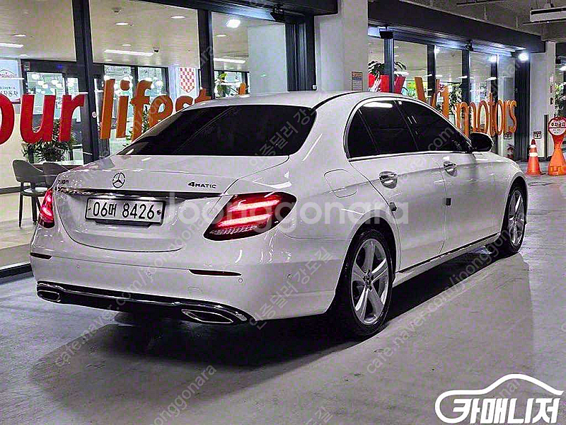 [벤츠]E-클래스 W213 E200 아방가르드 (0톤)...--4