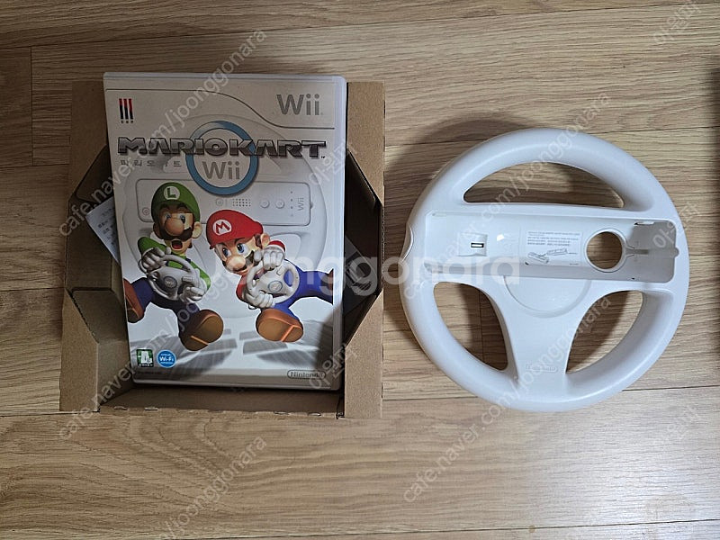 닌텐도위 wii 마리오 카트 + 레이싱휠 정품 박스세트...--2