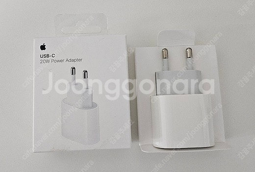 애플 USB-C 20W 정품 충전기 팝니다.--0