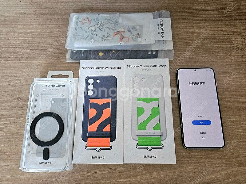 갤럭시 s22 256g 판매합니다--0