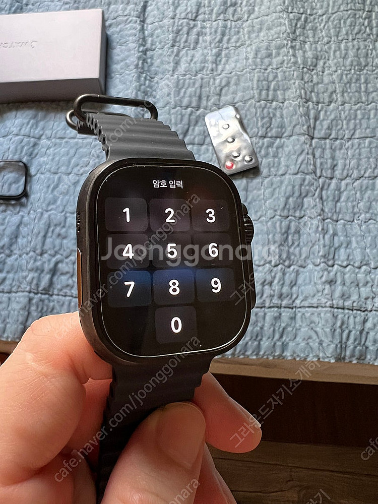 애플워치 울트라2 49mm 티타늄 블랙--1