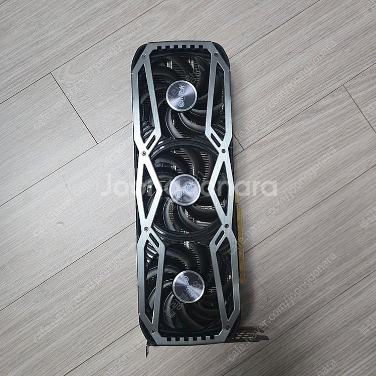 이엠텍 RTX 3070 블랙에디션 팝니다.--1