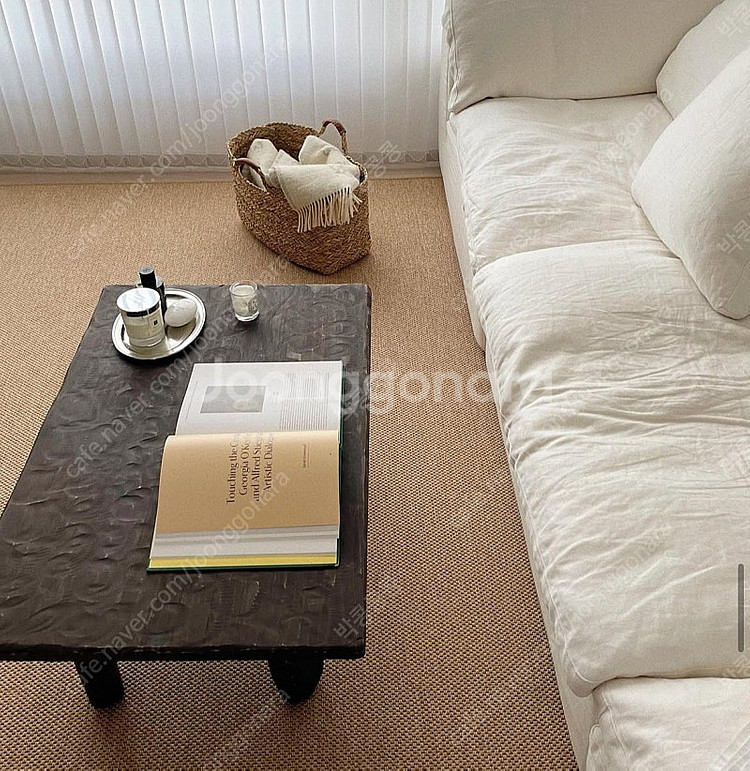 FF콜렉티브 Wood Carving Table--3