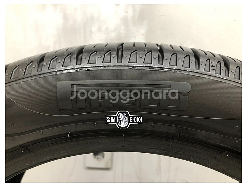 중고타이어 피렐리 P7AS plus 3 245/45R1...--0