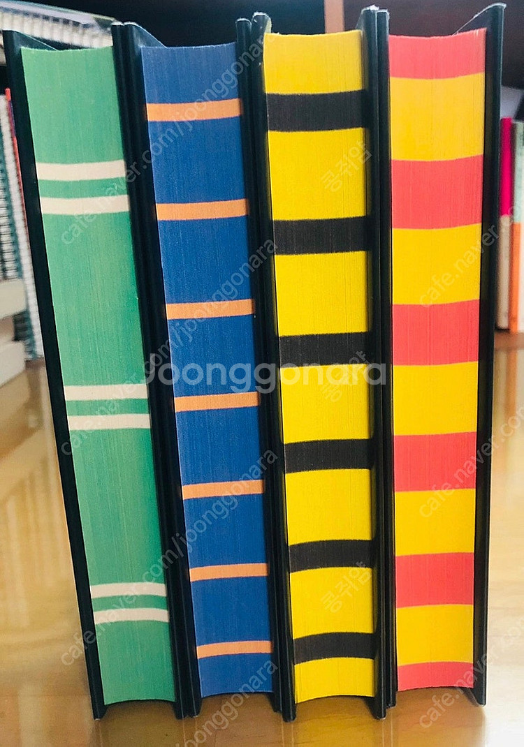 해리포터 마법사의 돌 원서 20주년 기숙사 에디션 하드...--3
