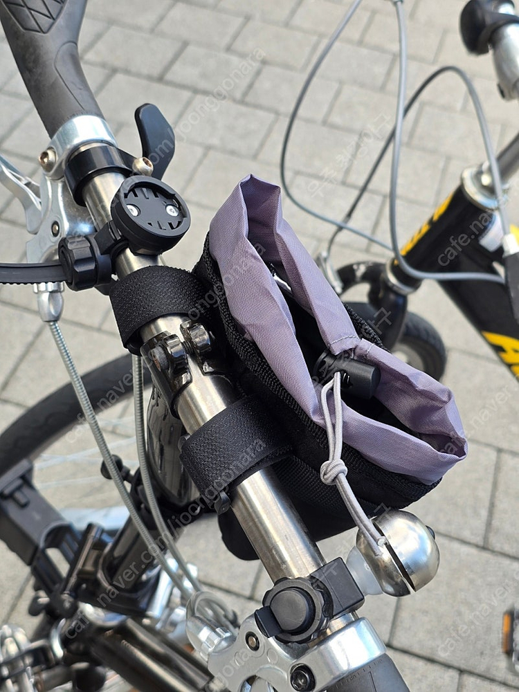 바이크스 SE 골든 스파크 2024 이미지