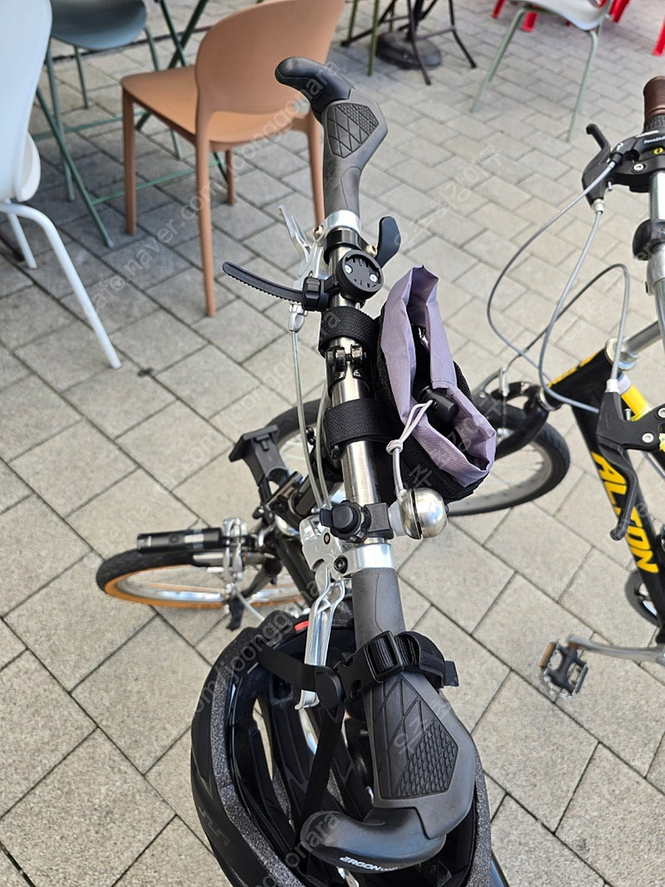 바이크스 SE 골든 스파크 2024 이미지