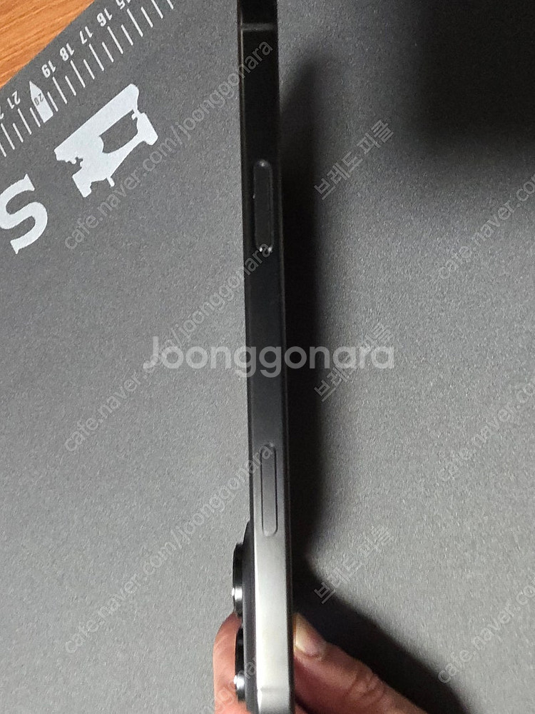 아이폰16 프로맥스 512GB 풀박스 정상 해지 공기계...--4