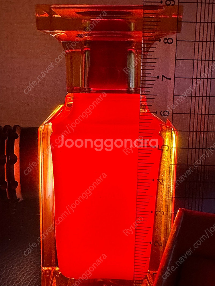 [국내 매장판 새상품급]톰포드 비터 피치 50ml--8