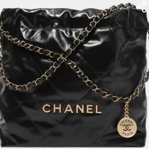 샤넬 22백 미개봉 새상품 스몰 블랙 금장