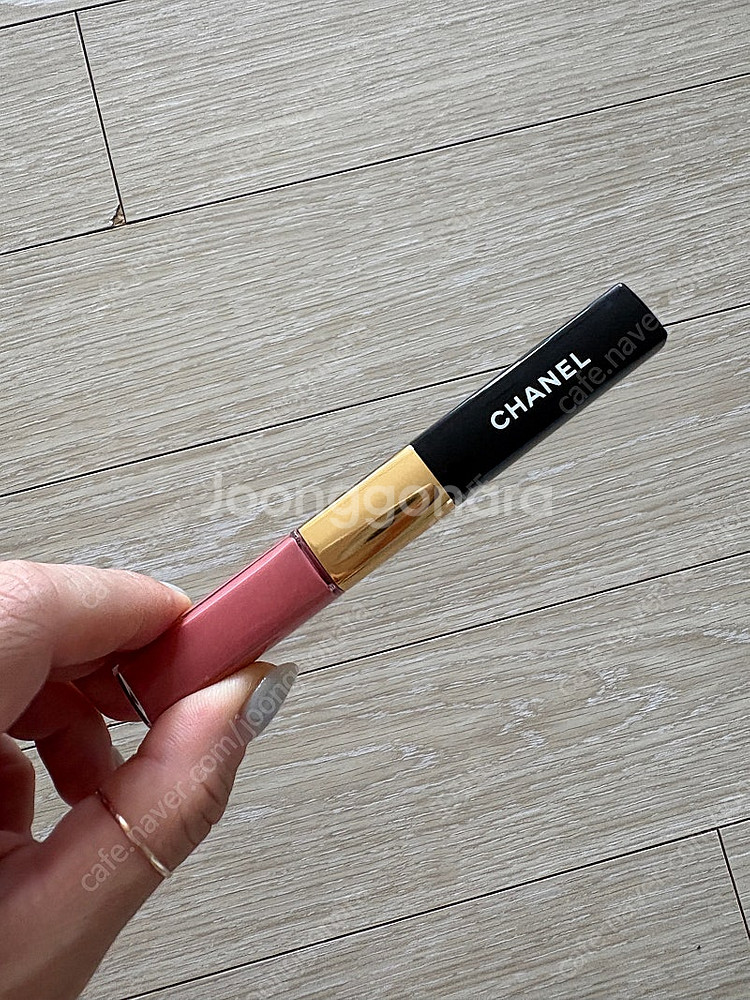 샤넬 CHANEL 르 루쥬 듀오 울트라 뜨뉘 40 라이...--0