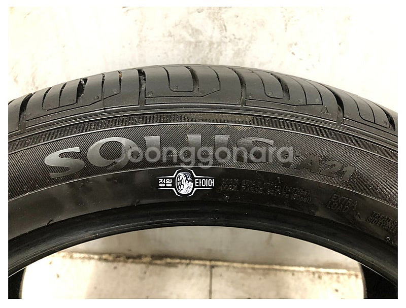 중고타이어 금호타이어 솔루스 TA21 225/45R17...--5