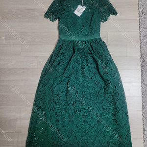 셀프포트레이트 원피스