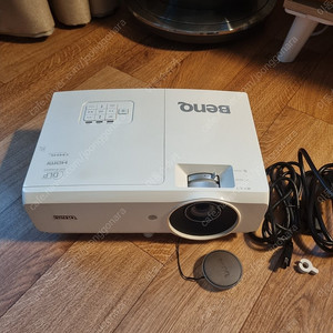 벤큐 BenQ MW727 빔프로젝터