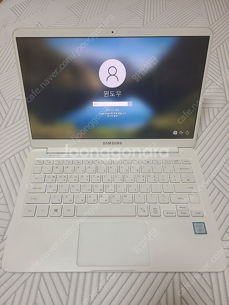 (그램과 같은 초경량 799g무게)삼성 노트북--2