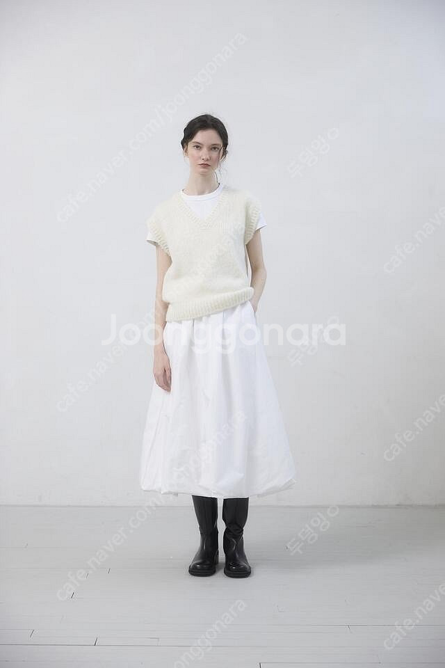 윤슬 alpaca vest (ivory) (운포가격)--2