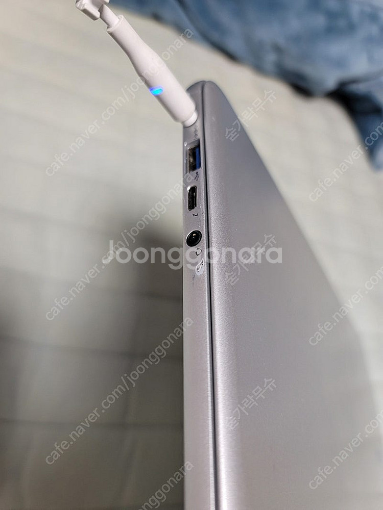 삼성 노트북 NT950XBE 256GB--8