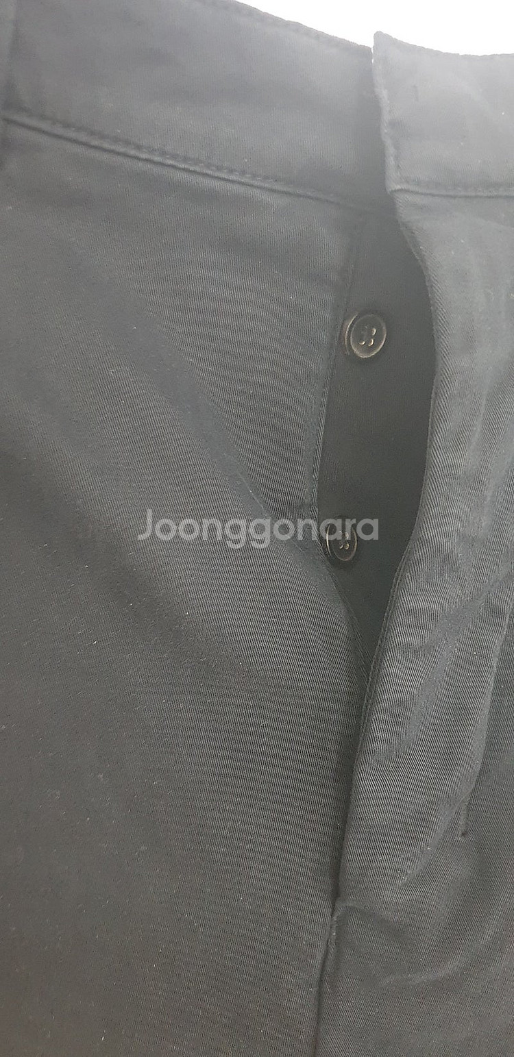 (판매-가격인하) 아미 AMI 배지 면바지 진한 네이비...--3