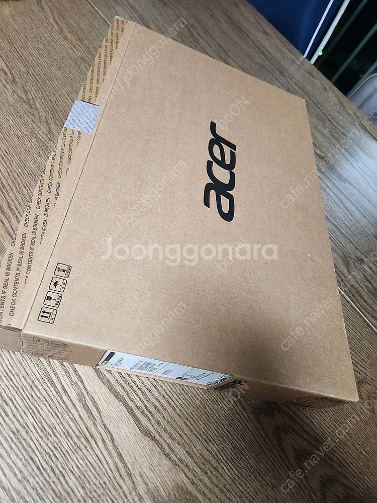 에이서 스위프트 16 AI SF16-51-70J2 25...--9