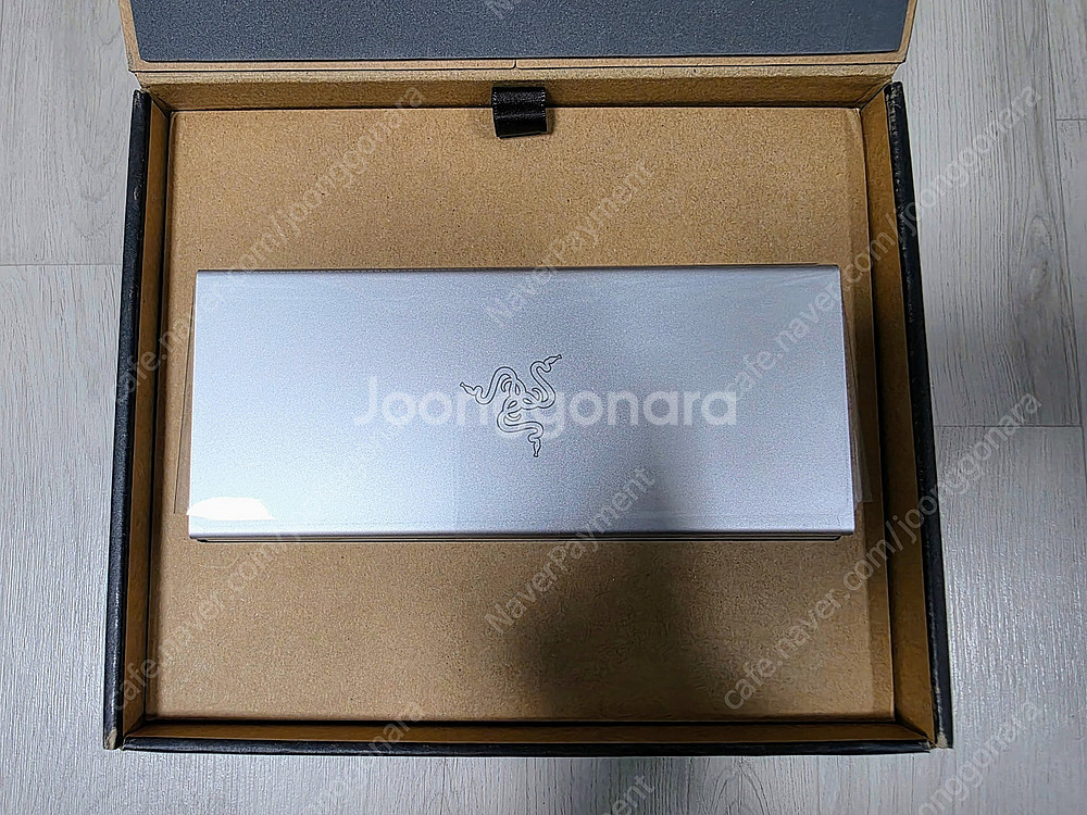 레이저 USB4 독 (Razer USB 4 Dock 도...--1