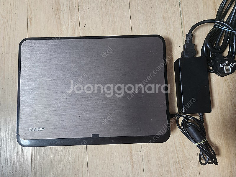 큐냅 QNAP HS-251 NAS 팝니다.--0