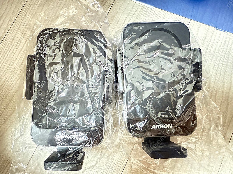 ARKON 아콘 맥포드 차량용 컵홀더 듀얼 맥세이프 무...--2