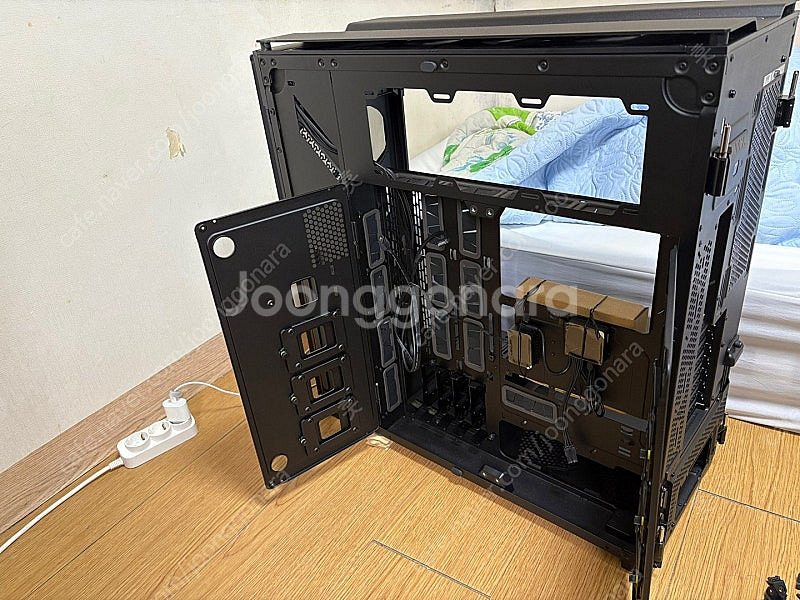 [부산] CORSAIR iCUE LINK 9000D R...--9