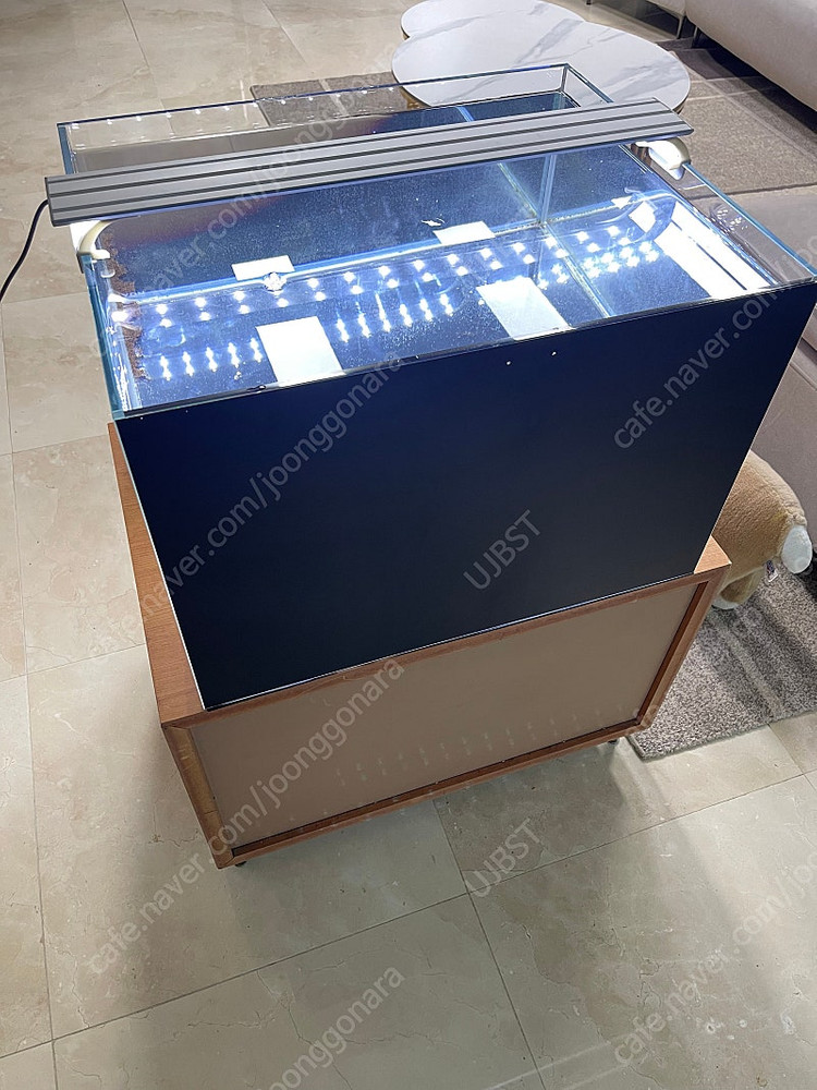 (경기 북부) 2자 광폭 6T 프리미엄 어항 서랍형 받침대 세트 상태 S급 판매 (개별--7