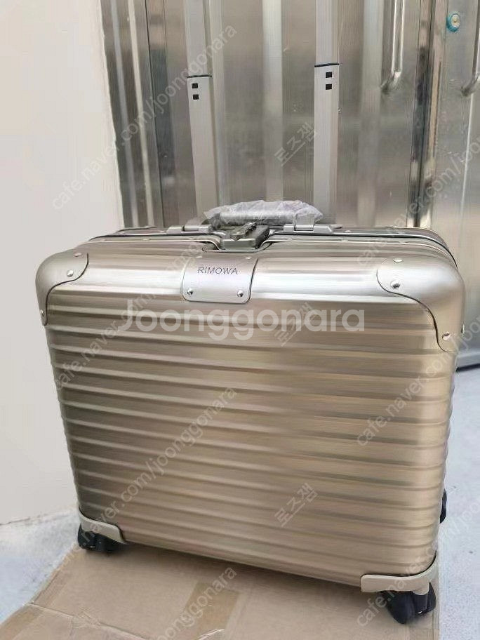 (블랙/실버) 리모와 파일럿 오리지널 컴팩트 기내용 1...--2