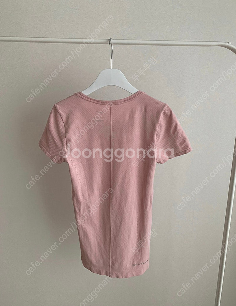 나이키 드라이핏 상의 S--1
