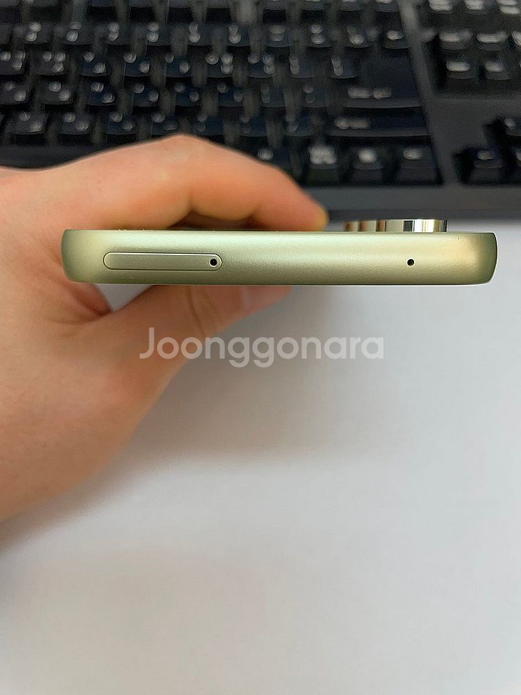 갤럭시퀀텀4 어썸라임 128GB 무잔상 상태좋은 중고1...--3