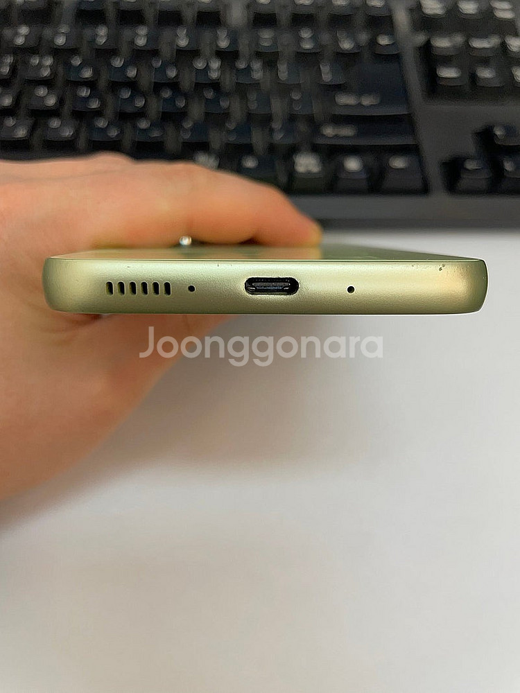 갤럭시퀀텀4 어썸라임 128GB 무잔상 상태좋은 중고1...--5