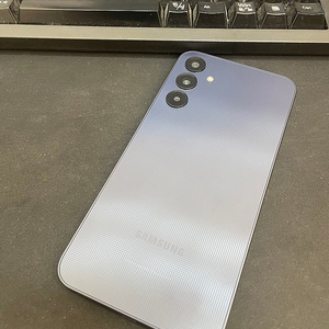 갤럭시A25 블랙 128GB 무잔상 상태좋은 중고17만팝니다.