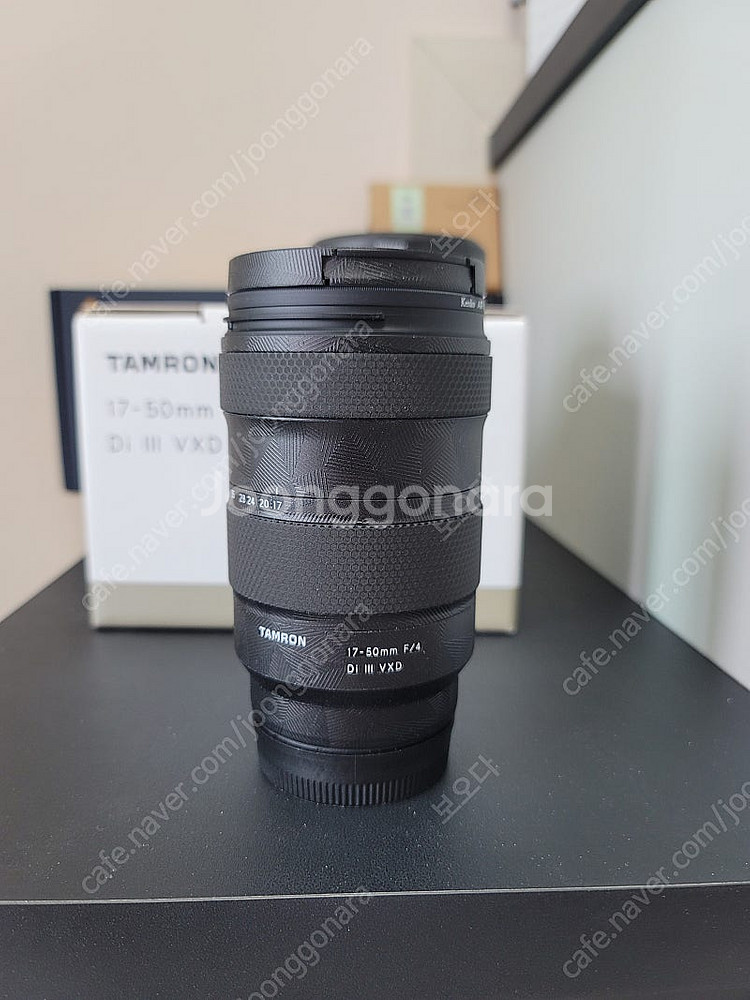 소니 탐론 17-50mm F4 Di III VXD A0...--0