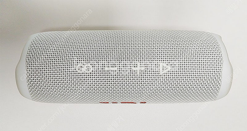 JBL FLIP 6 화이트 풀박스 팝니다.--4