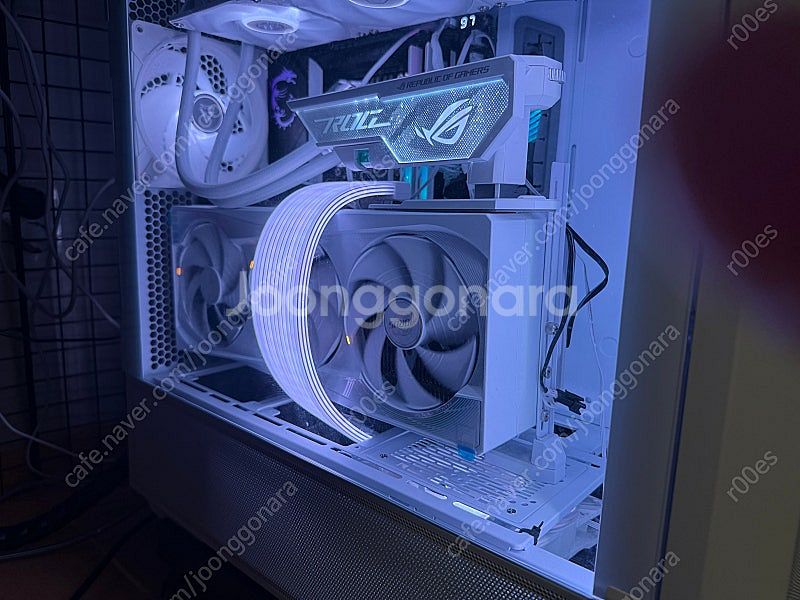 Aorus rtx5090 ice--0