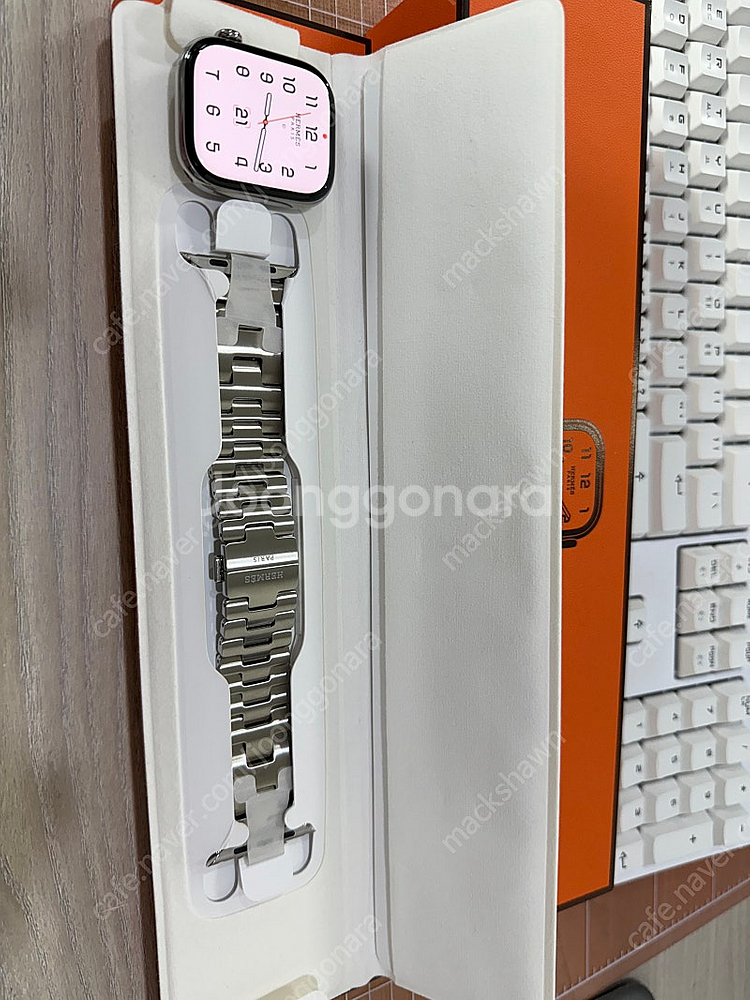 새제품 수준의 애플워치 10 에르메스 46mm + 그랜...--0