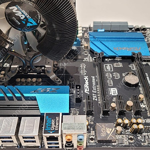 i7 4770k + z97 extreme4 + 16gb(팀그룹4gbx4) + 잘만 cnps9900max 쿨러 판매합니다