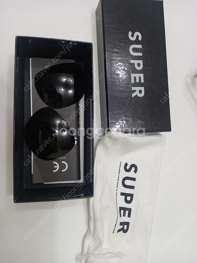 선글라스1개 2만원 서비스로 슈퍼선글라스 렌즈 새거1세...--2