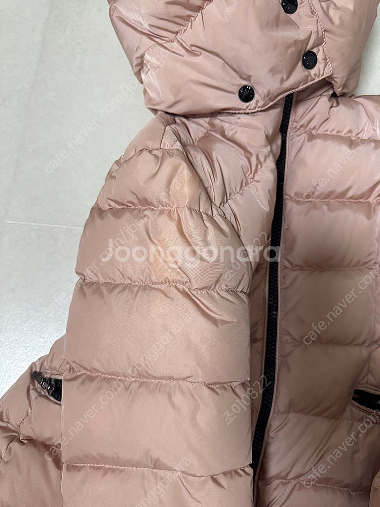 몽클레어 키즈 샤르팔 패딩 8y--6