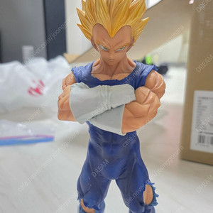 그란디스타(손오공&베지터) 브로리 팝니다.