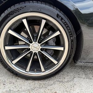 보센 CV1 휠 + 미쉐린 PS5 19인치 타이어