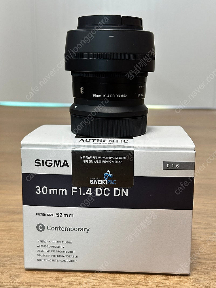 Sigma 30mmF1.4 DC DN 렌즈팝니다.--0