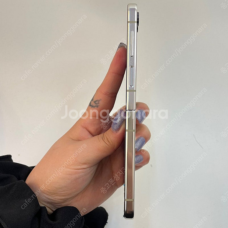 98305(울산중고폰) 갤럭시Z플립5 크림 256GB ...--6