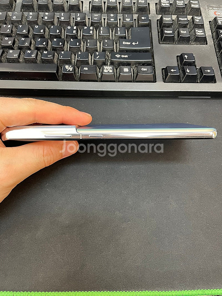 갤럭시S21울트라 256GB 실버 무잔상 상태좋은 중고...--4