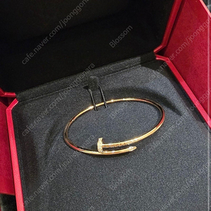 까르띠에 앵끌루 팔찌 다이아 sm