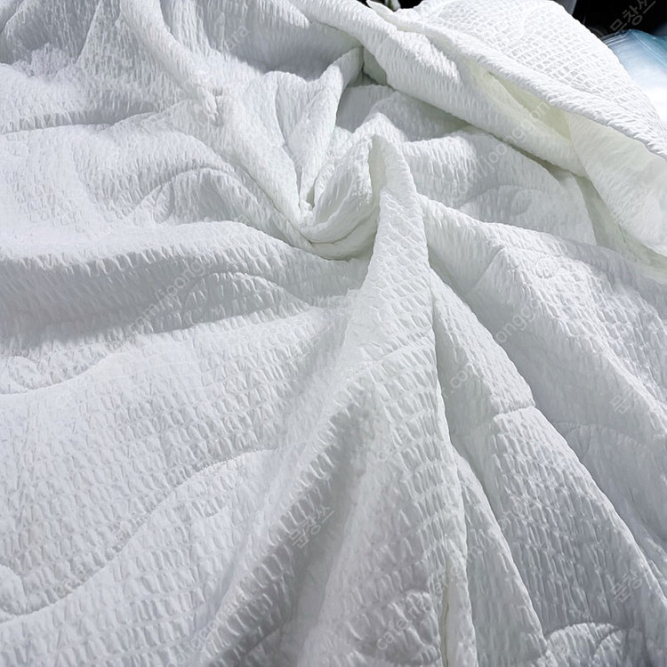 150X200(cm) 싱글 사이즈 국내산 화이트 시어서커 양면 여름이불--3