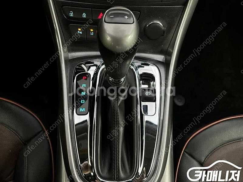 중고차 말리부 2.4 LTZ 2015 년식 흰색 중고차...--8