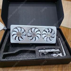 GIGABYTE 지포스 RTX 4070 Ti SUPER AERO OC D6X 16GB
