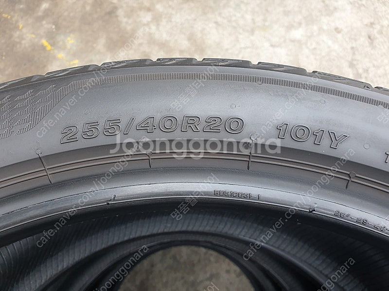 2554020 중고타이어 브리지스톤 투란자T005 25...--4
